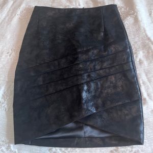 NWOT Guess Leather Skirt